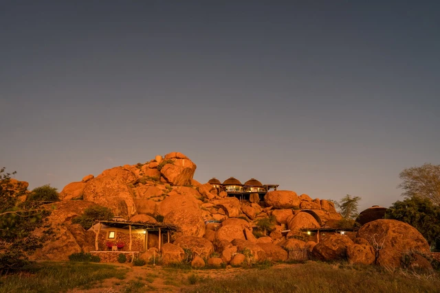 Camp Kipwe · 外观与环境