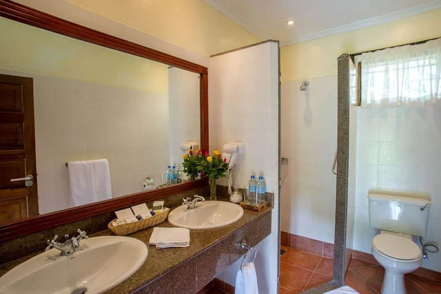 Arusha Serena Hotel · 浴室