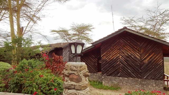 Lake Nakuru Lodge · 外观与环境