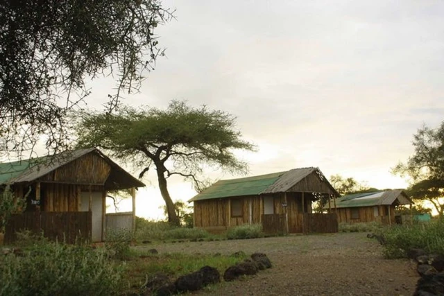 kimana amboseli · 外观与环境