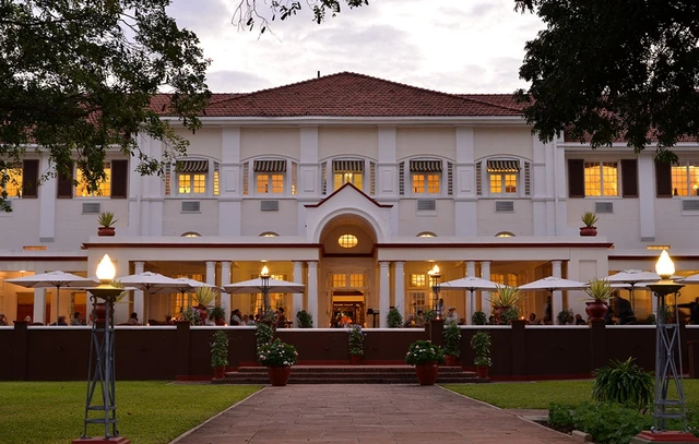 The Victoria Falls Hotel (Signature Suites) · 外观与环境
