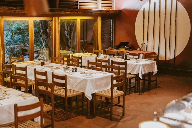 Amboseli Serena Safari Lodge · 餐厅与用餐环境