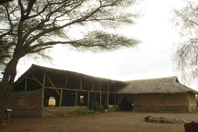 kimana amboseli · 外观与环境