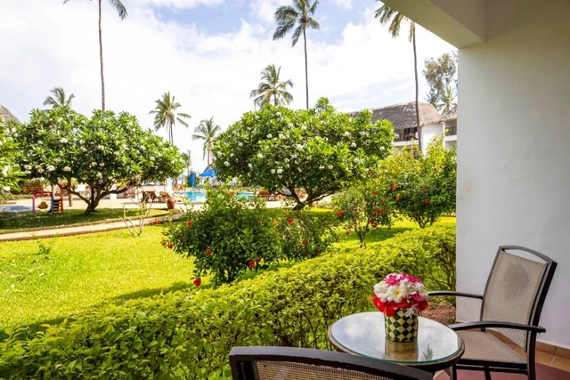 Turaco Nungwi Resort · 露台与景观