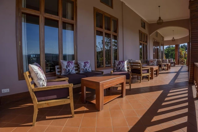 Ngorongoro Coffee Lodge · 露台与景观