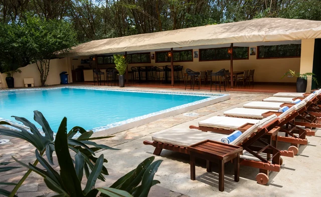 PrideInn Mara Camp · 泳池