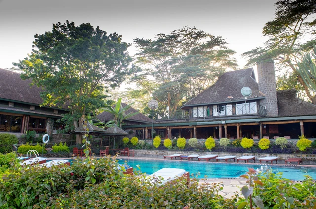 Lake Nakuru Lodge · 外观与环境