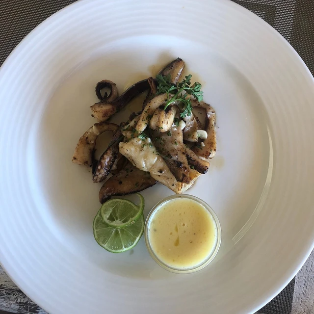 Hemingways Watamu · 餐厅与用餐环境