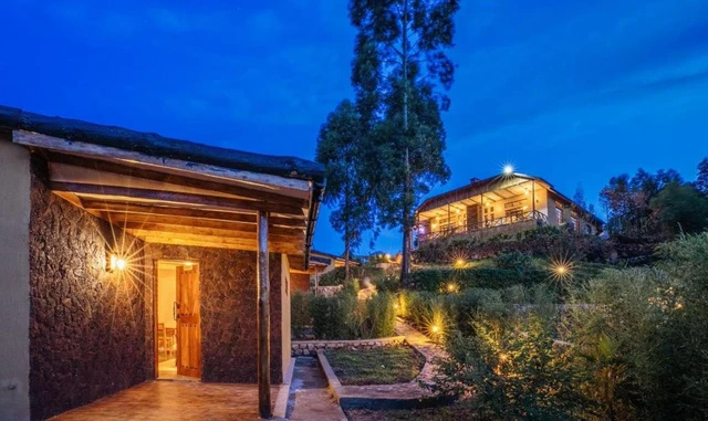 Kaara Gorilla Lodge · 外观与环境