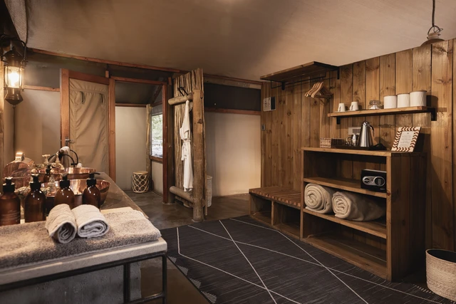 Little Makalolo Camp · 浴室