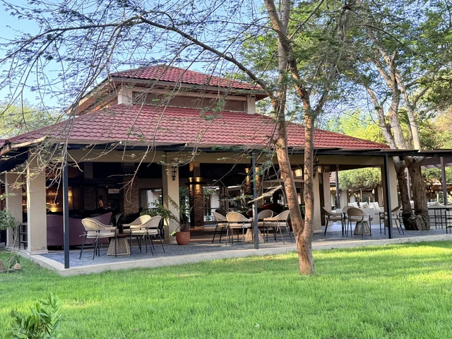 Ashnil Aruba Lodge · 餐厅与用餐环境