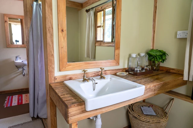 Ngare Sero Mountain Lodge · 浴室