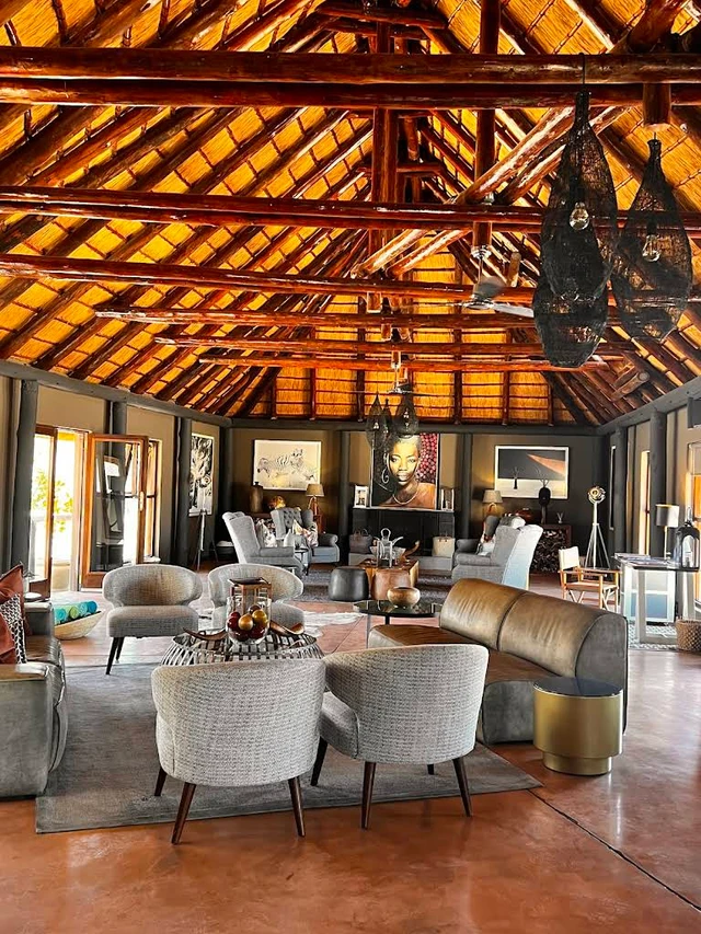 Hoodia Desert Lodge · 餐厅与用餐环境