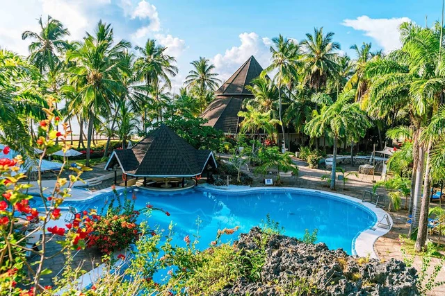 Diani reef · 泳池