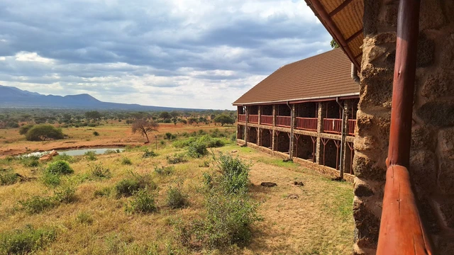 Kilaguni Serena Safari Lodge · 外观与环境