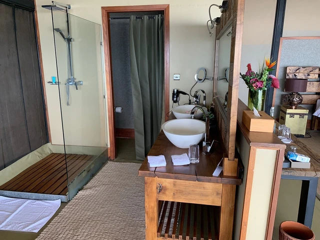 The Cliff Nakuru Lodge · 浴室