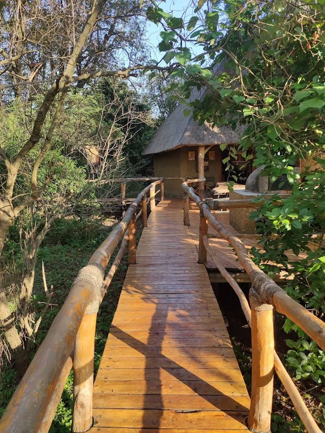 Ruzizi Tented Lodge · 外观与环境
