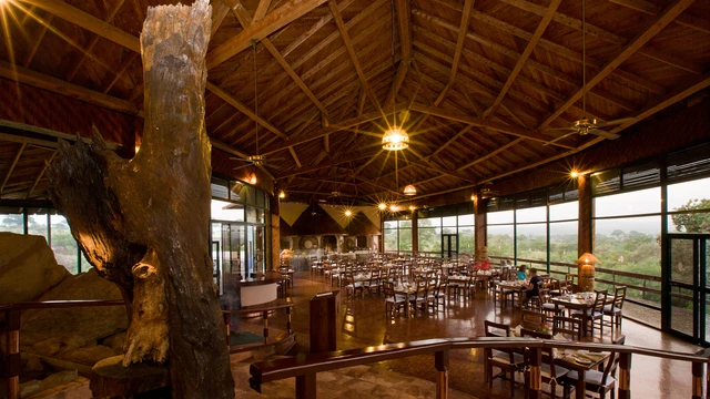 Tarangire Sopa Lodge · 餐厅与用餐环境