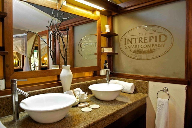 Mara Intrepids Camp · 浴室