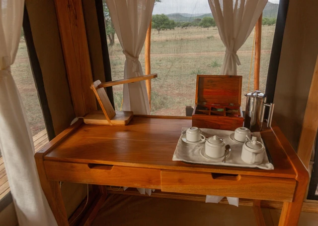 Signature Serengeti Luxury Tented Safari Camp · 客房