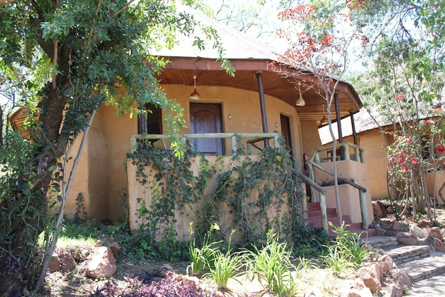 Masai Mara Sopa Lodge · 外观与环境