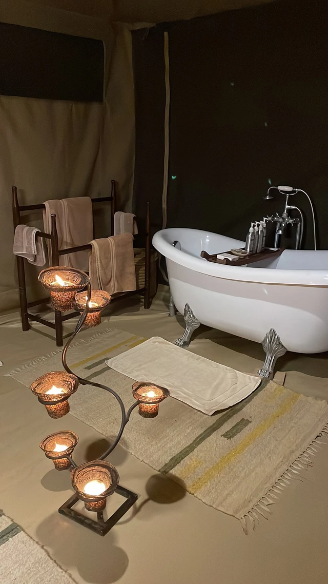Mara Ngenche Safari Camp · 浴室