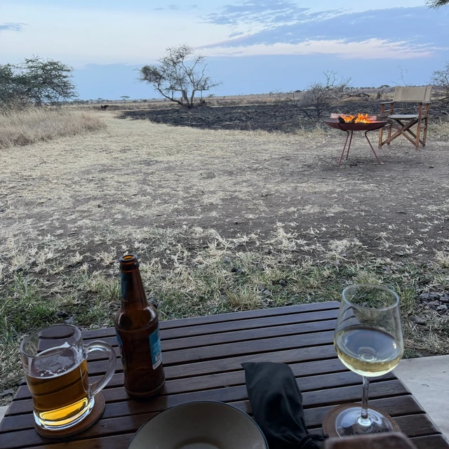 Mawe Tented Camp · 露台与景观