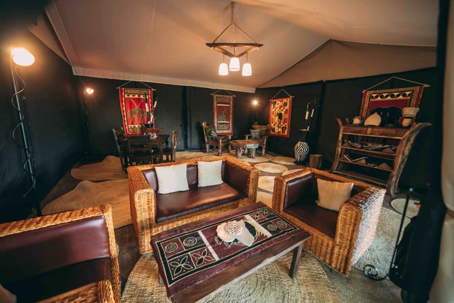 Serengeti Tortilis Camp · 休息区