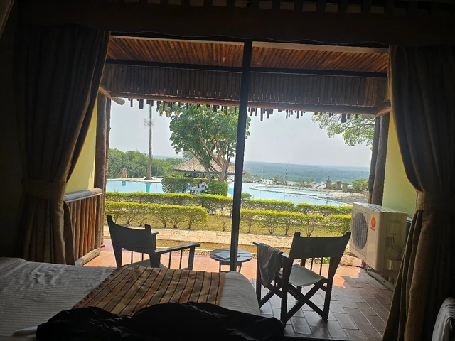 Paraa Safari Lodge · 露台与景观
