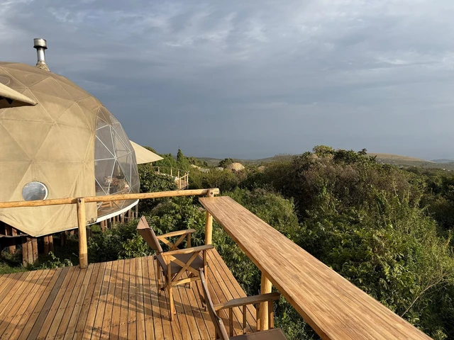 The Highlands Camp · 露台与景观