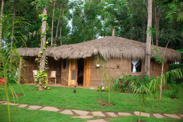 Mtoni River Lodge · 外观与环境
