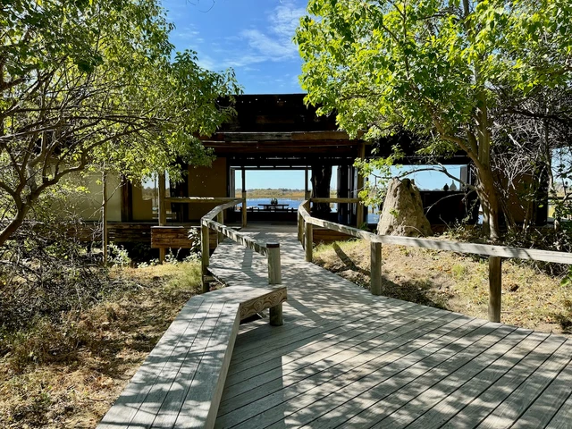 Vumbura Plains Camp · 外观与环境