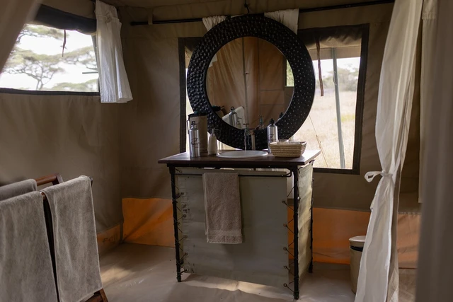 Ndutu Wilderness Camp · 浴室