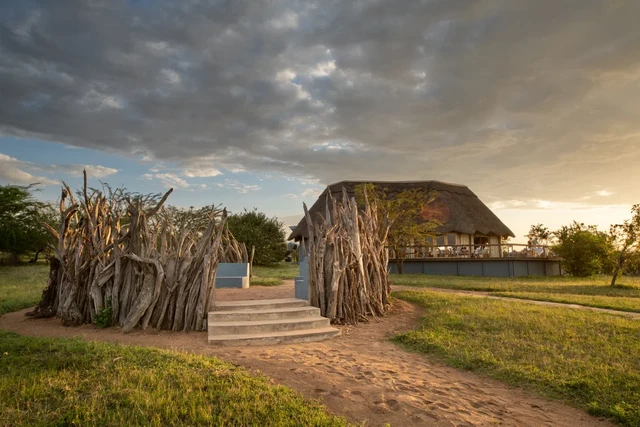 Mara Mara Tented Lodge · 外观与环境