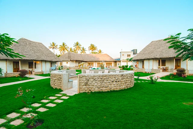 Ikumbi Safari Lodge · 外观与环境
