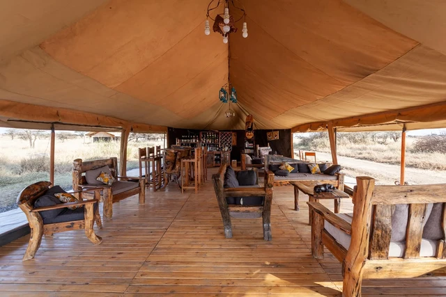 Mawe Tented Camp · 酒吧