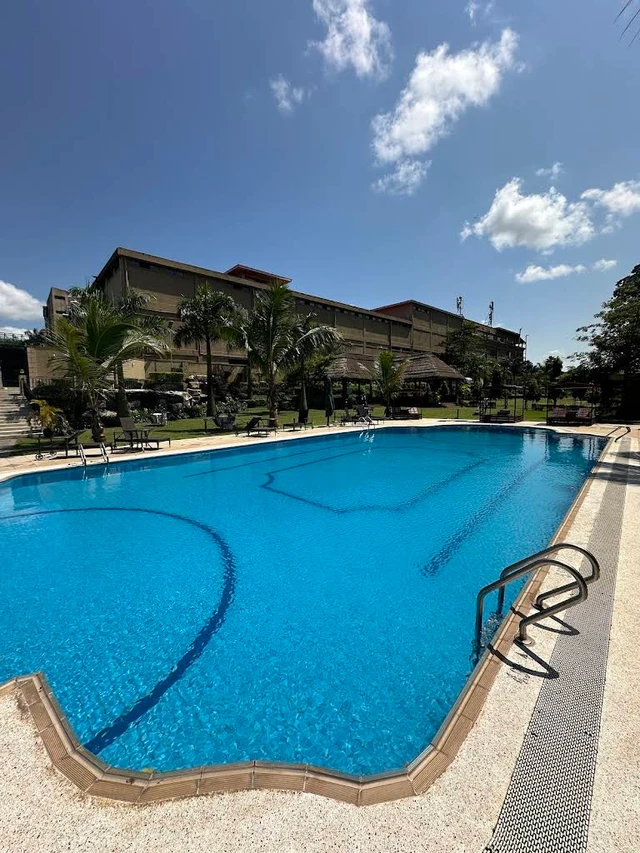 Best Western Premier Garden Hotel · 泳池