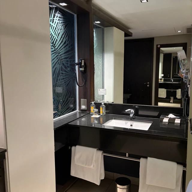 Eka Hotel Nairobi · 浴室