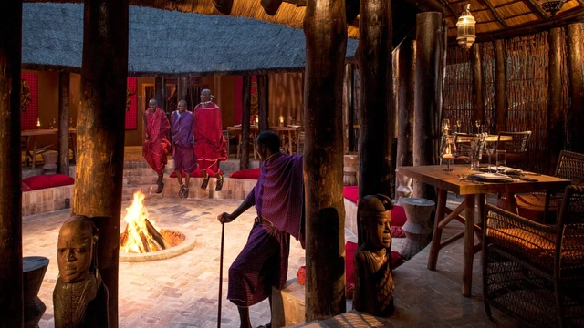 Four Seasons Safari Lodge Serengeti · 餐厅与用餐环境
