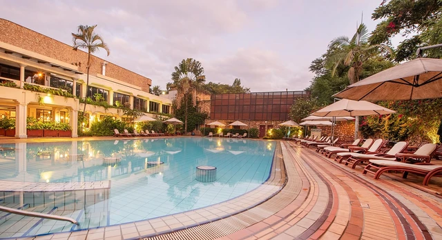 Nairobi Serena Hotel · 泳池