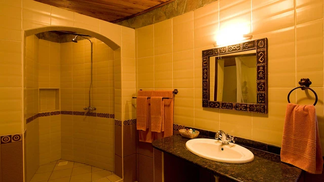 Masai Mara Sopa Lodge · 浴室
