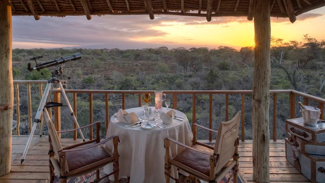 Finch Hattons Luxury Safari Camp · 餐厅与用餐环境