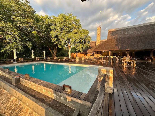 Mfuwe Lodge · 泳池