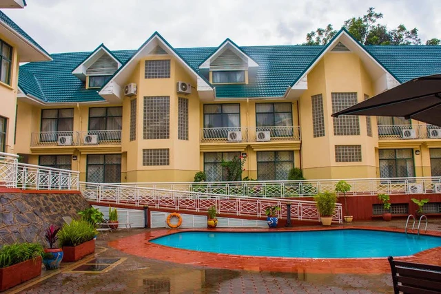 Gold Crest Hotel Arusha · 泳池