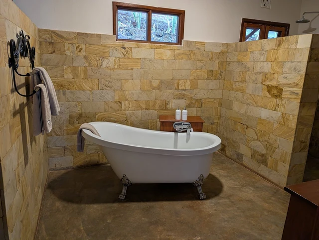 Ngorongoro Marera Mountain View Lodge · 浴室