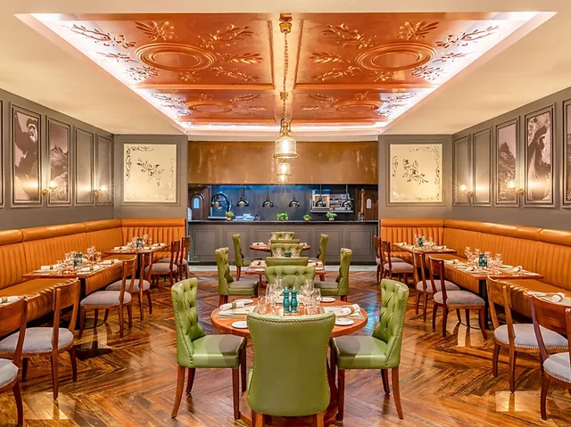 Fairmont Mount Kenya Safari Club · 餐厅与用餐环境