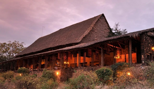 Kilaguni Serena Safari Lodge · 外观与环境