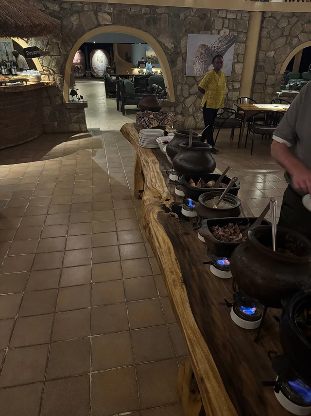 Tarangire Safari Lodge · 餐厅与用餐环境
