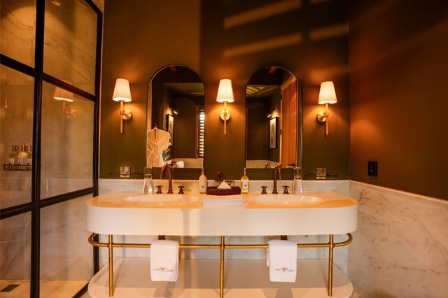 Laba Ngorongoro Crater Lodge · 浴室