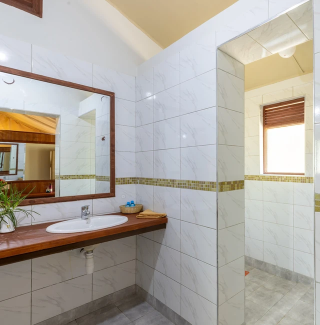 Sentrim Mara Lodge · 浴室